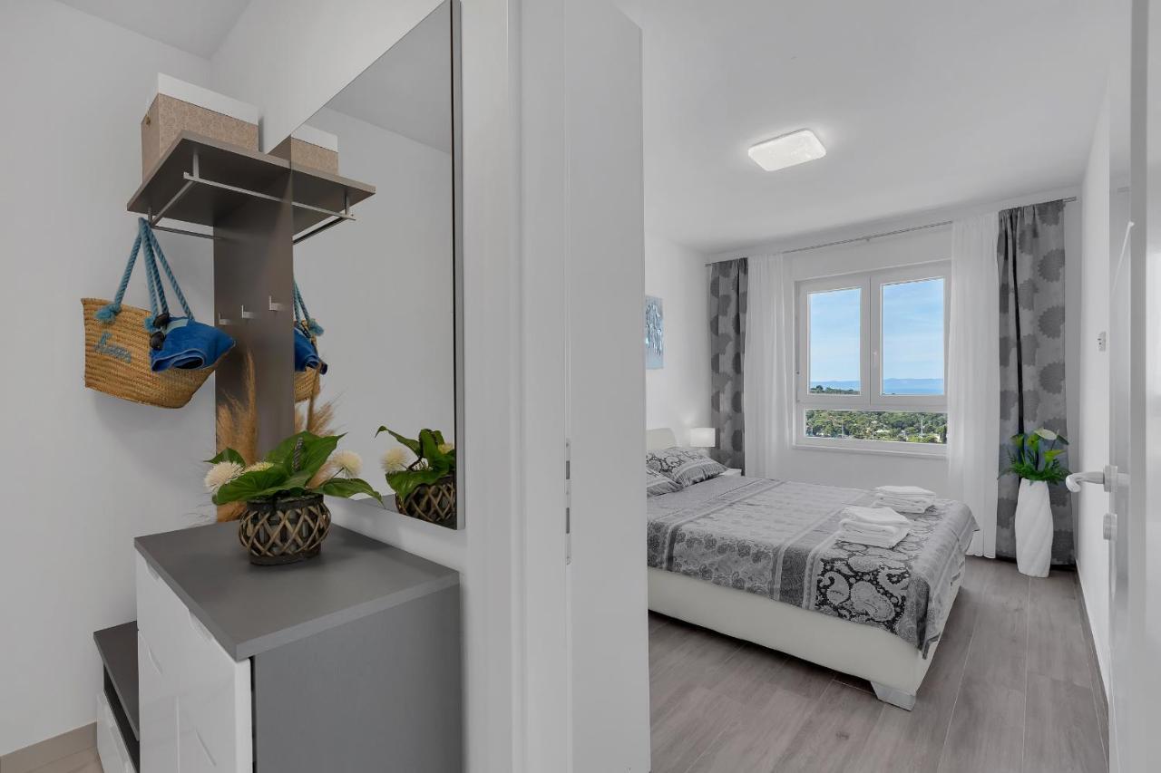 Apartment Navis, Sea View Makarska Dış mekan fotoğraf