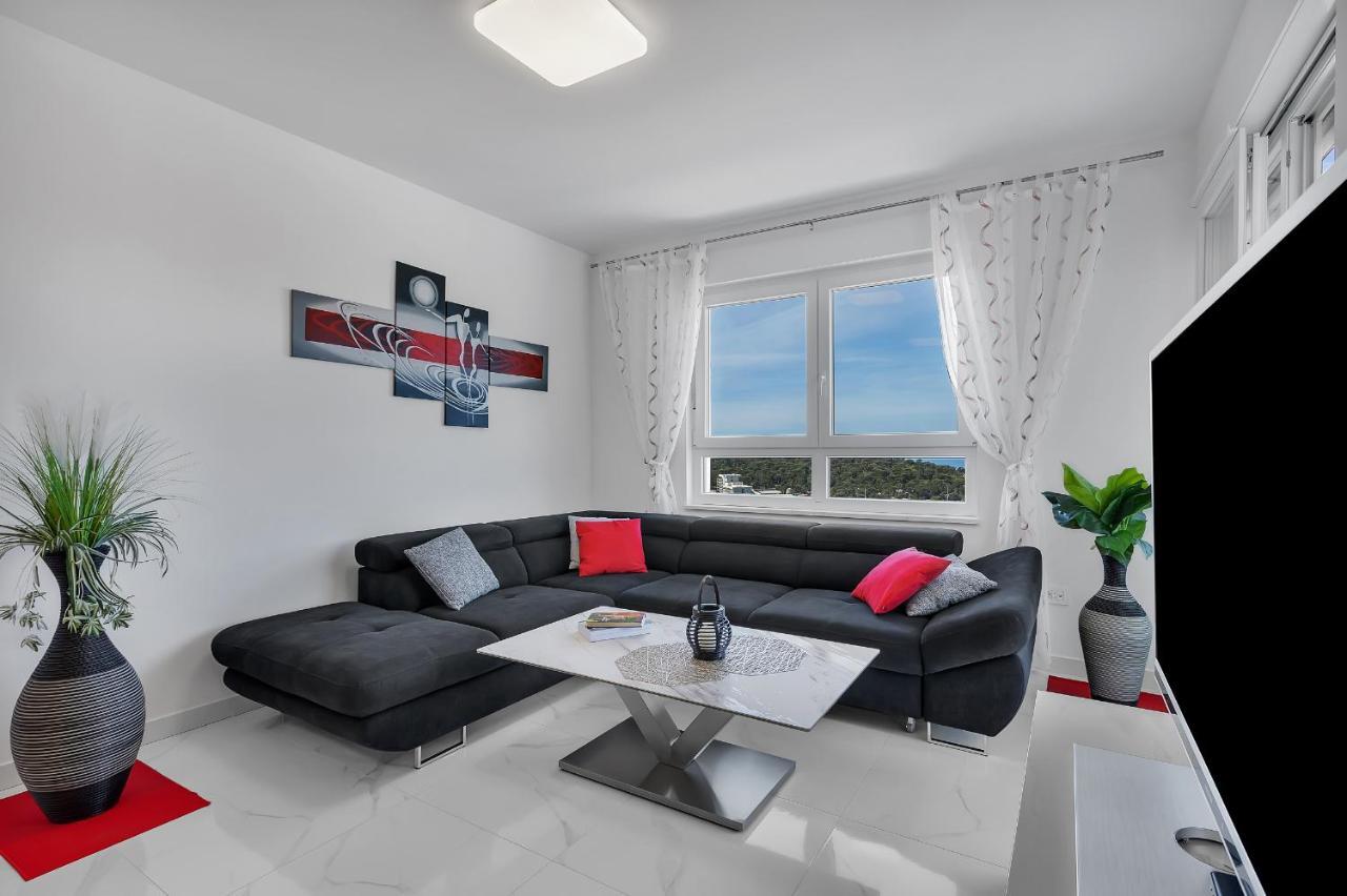 Apartment Navis, Sea View Makarska Dış mekan fotoğraf