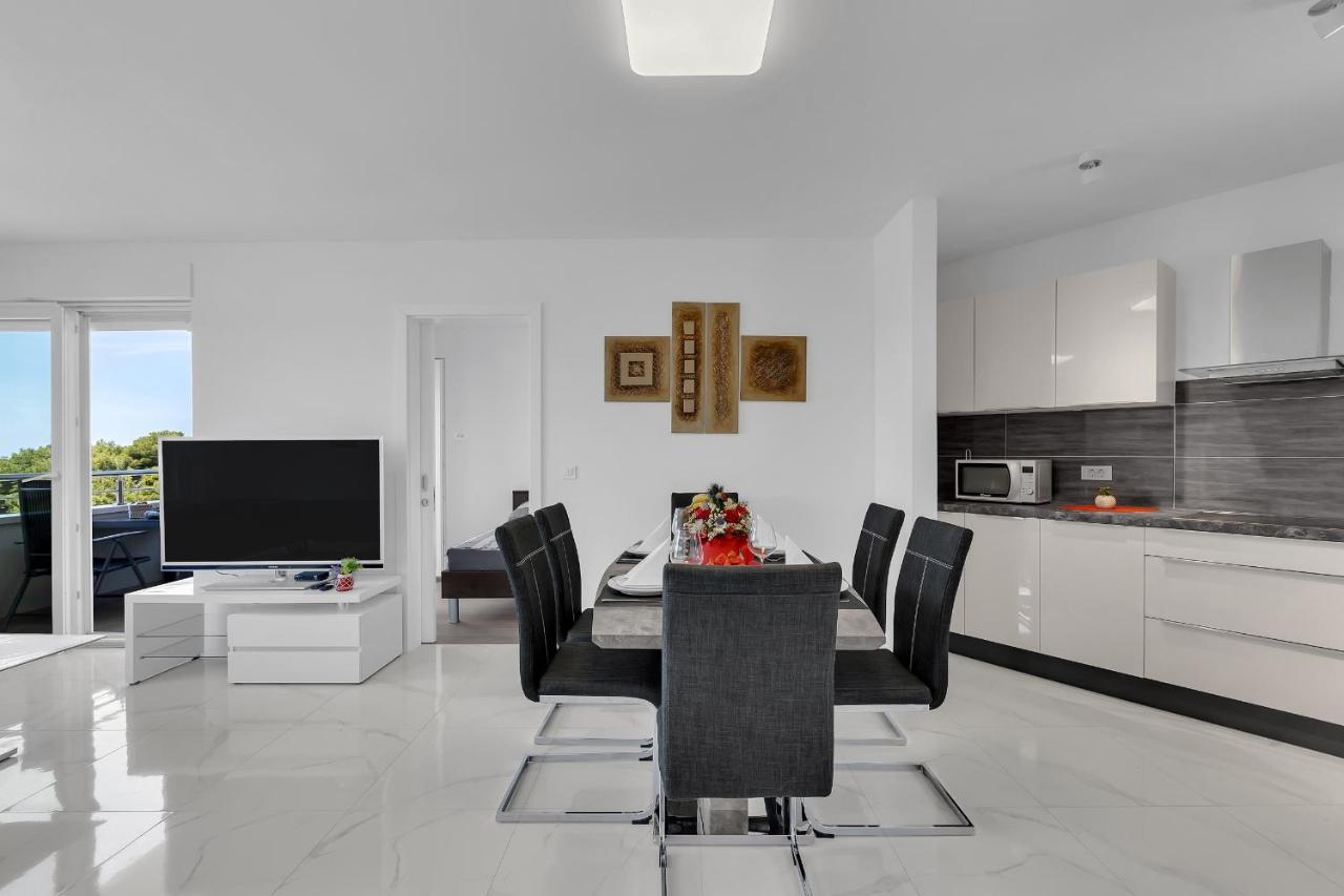 Apartment Navis, Sea View Makarska Dış mekan fotoğraf